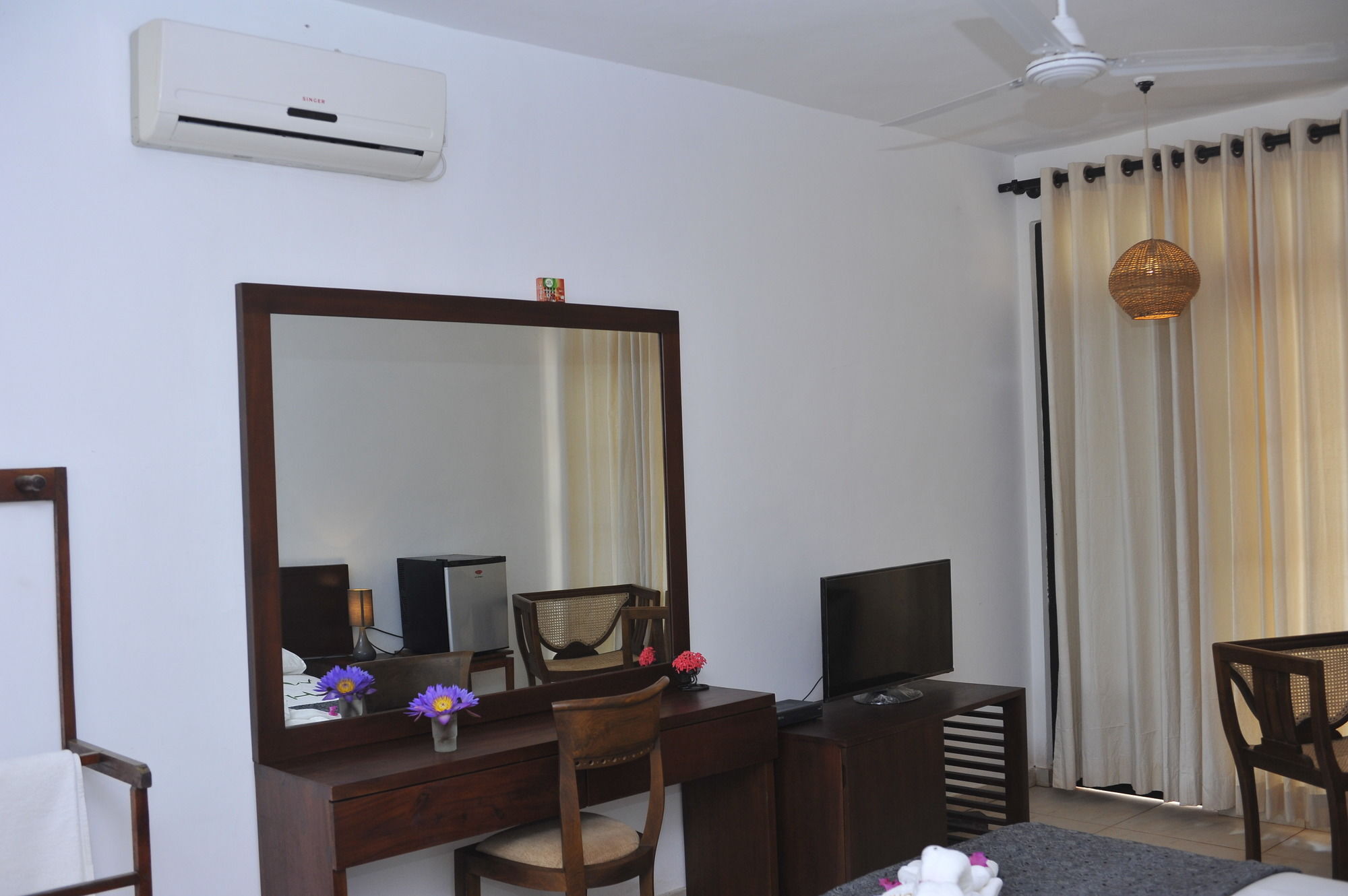 Hideaway Hikkaduwa Hotel Ngoại thất bức ảnh